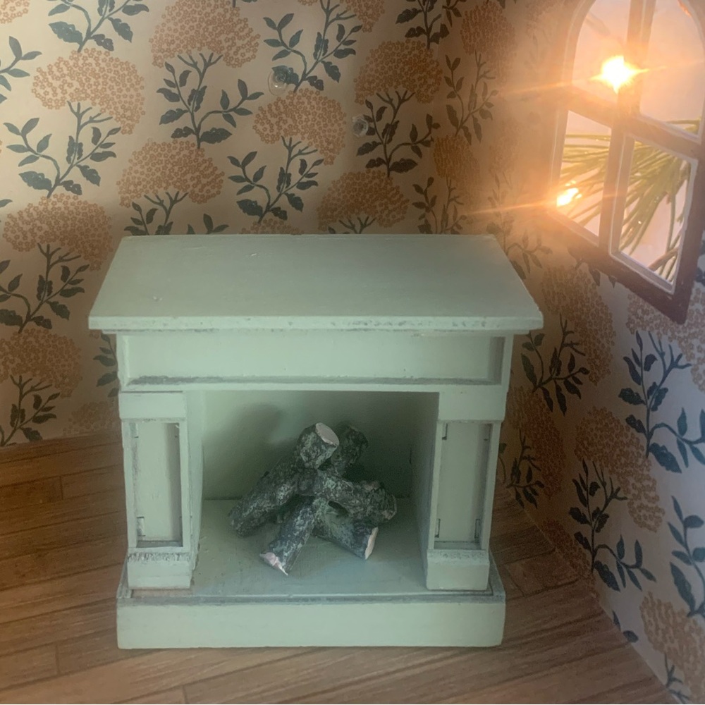 Maileg Charming Dollhouse Fireplace Mouse size (Fireplace Only)